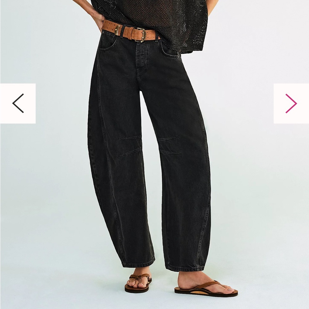 High rise wide barrel jeans